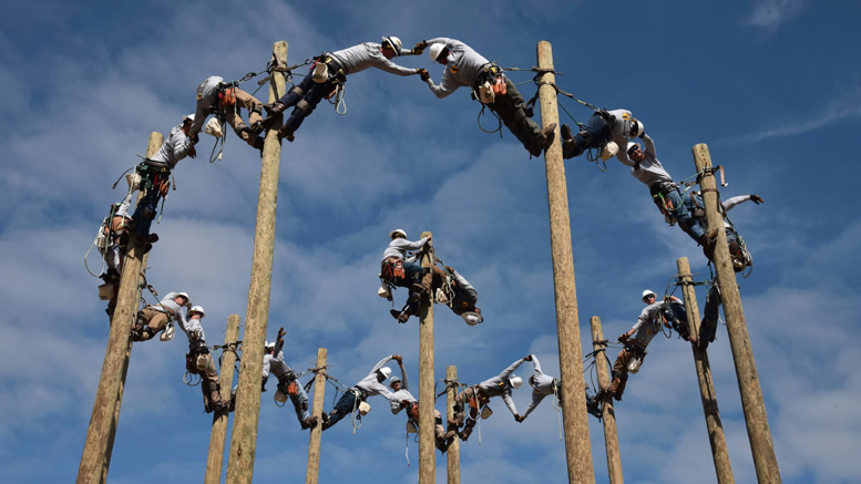 power line workers training at SVCC